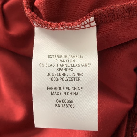 Elegant Lace Midi Dress in Rich Burgundy - Picture 13 of 14